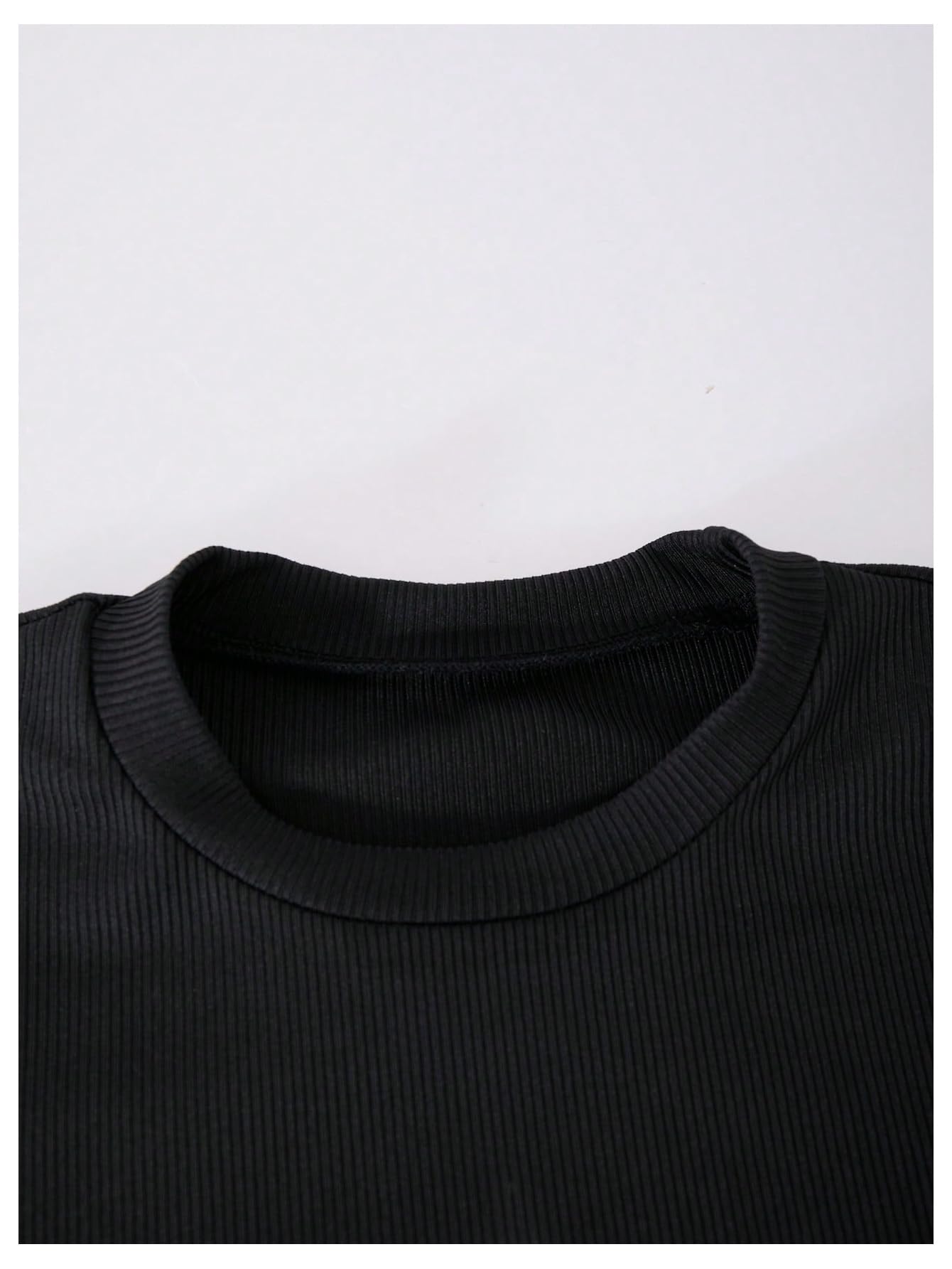 OYOANGLE Girl's 2 Piece Set Y2K Star Graphic Crop Ribbed Knit Tank Top and Letter Ruffled Cargo Pants Sets Streetwear